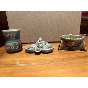 Vtg WADE 3 Pc LOT Irish Tripod Bowl, Shamrock Trinket W/ Pixie & Vase PERFECT